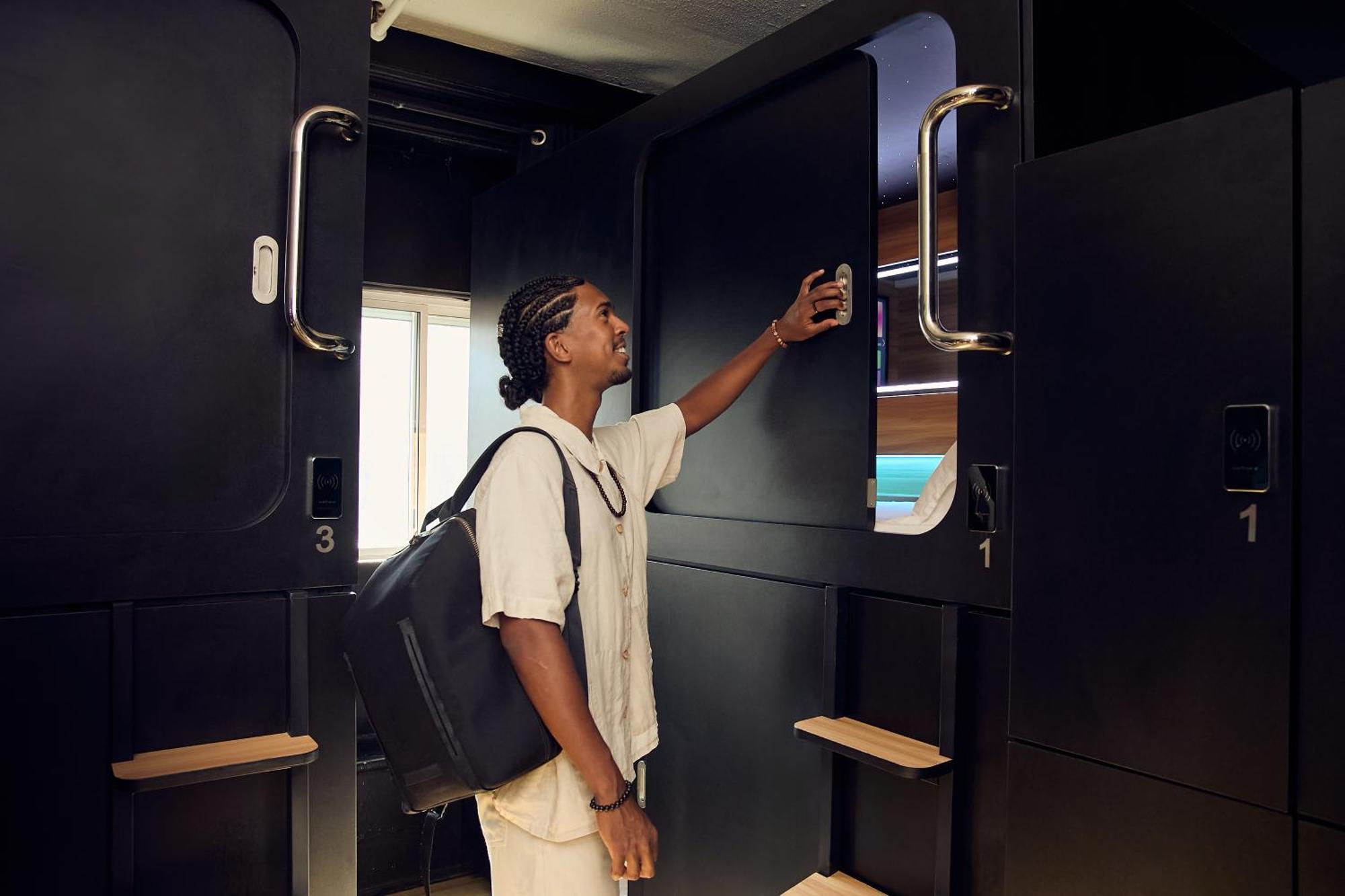 Capsule Hotel Μόντρεαλ Εξωτερικό φωτογραφία